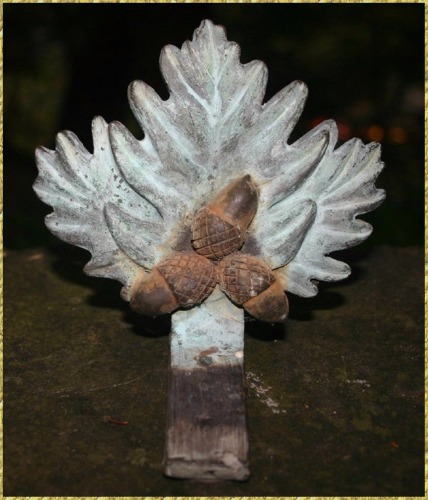 Oak Leaf Snow Guard